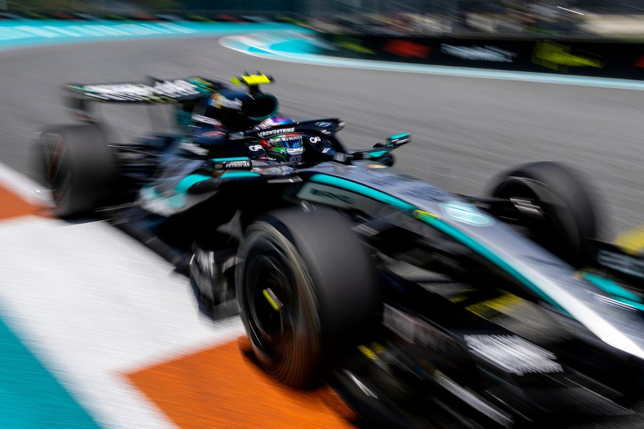 F1, Antonelli firma la terza pole a Miami davanti a Verstappen e Leclerc