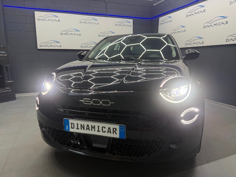 FIAT 600 (2023-->)